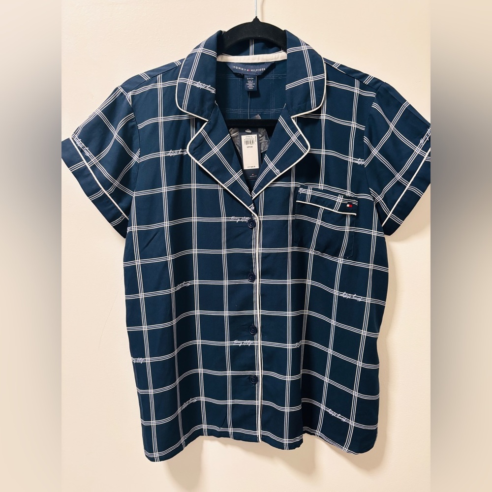 TOMMY HILFIGER NWT Blue & White Plaids Logo Front Pocket Pajama Top S
